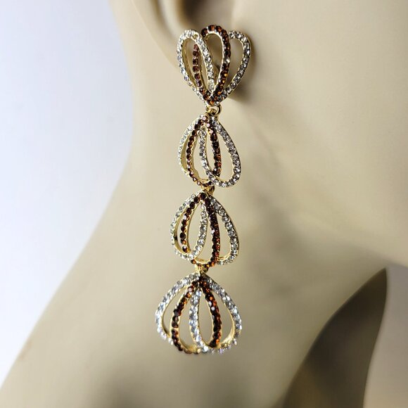 Light Crystal Chandelier Earrings - Picture 1 of 7